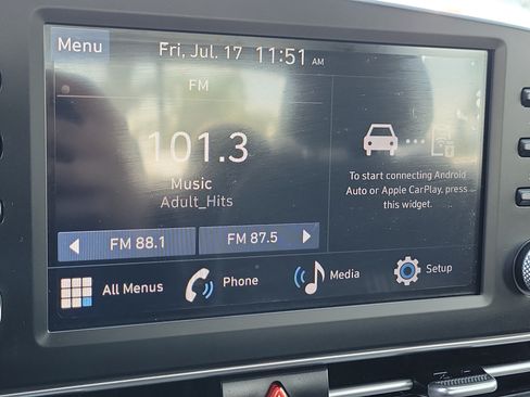 Certified 2025 Hyundai Elantra Sport FWD image 13