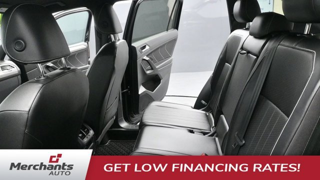 Used 2024 Volkswagen Tiguan SE R-Line AWD/4WD image 20