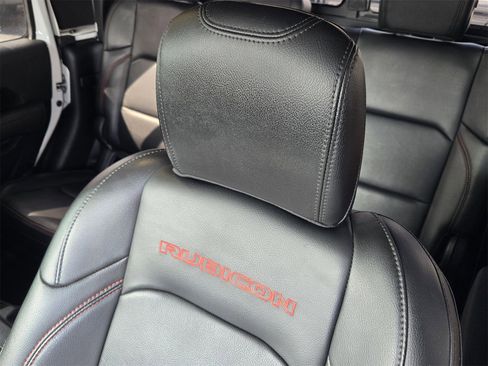 Used 2020 Jeep Gladiator Rubicon image 21