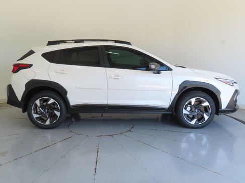 New 2026 Subaru Crosstrek 2.5i Limited AWD/4WD image 2