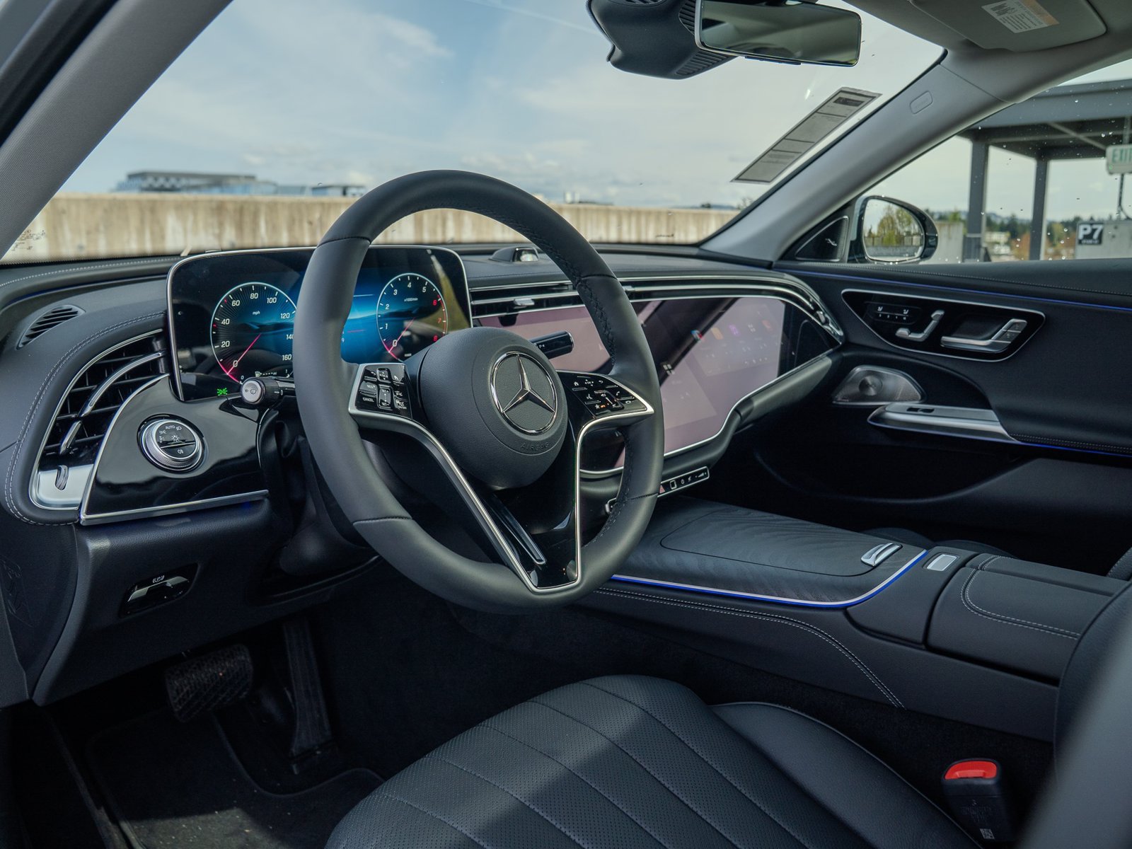 Used 2026 Mercedes-Benz E 450 4MATIC Sedan image 17
