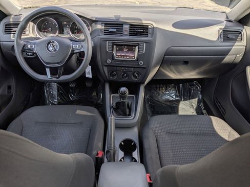 Used 2016 Volkswagen Jetta S image 23