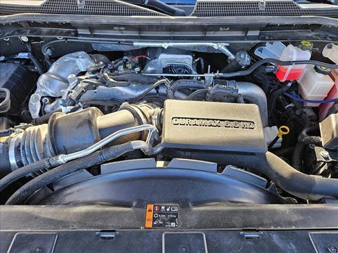 Used 2024 Chevrolet Silverado 2500 LTZ w/ LTZ Convenience Package image 18