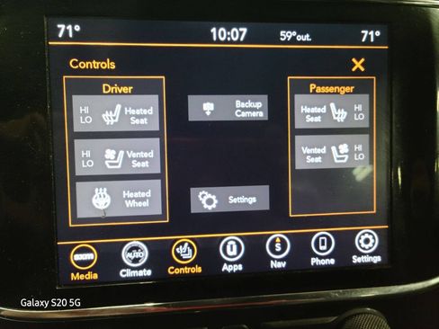 Used 2020 Jeep Grand Cherokee Overland AWD/4WD image 36