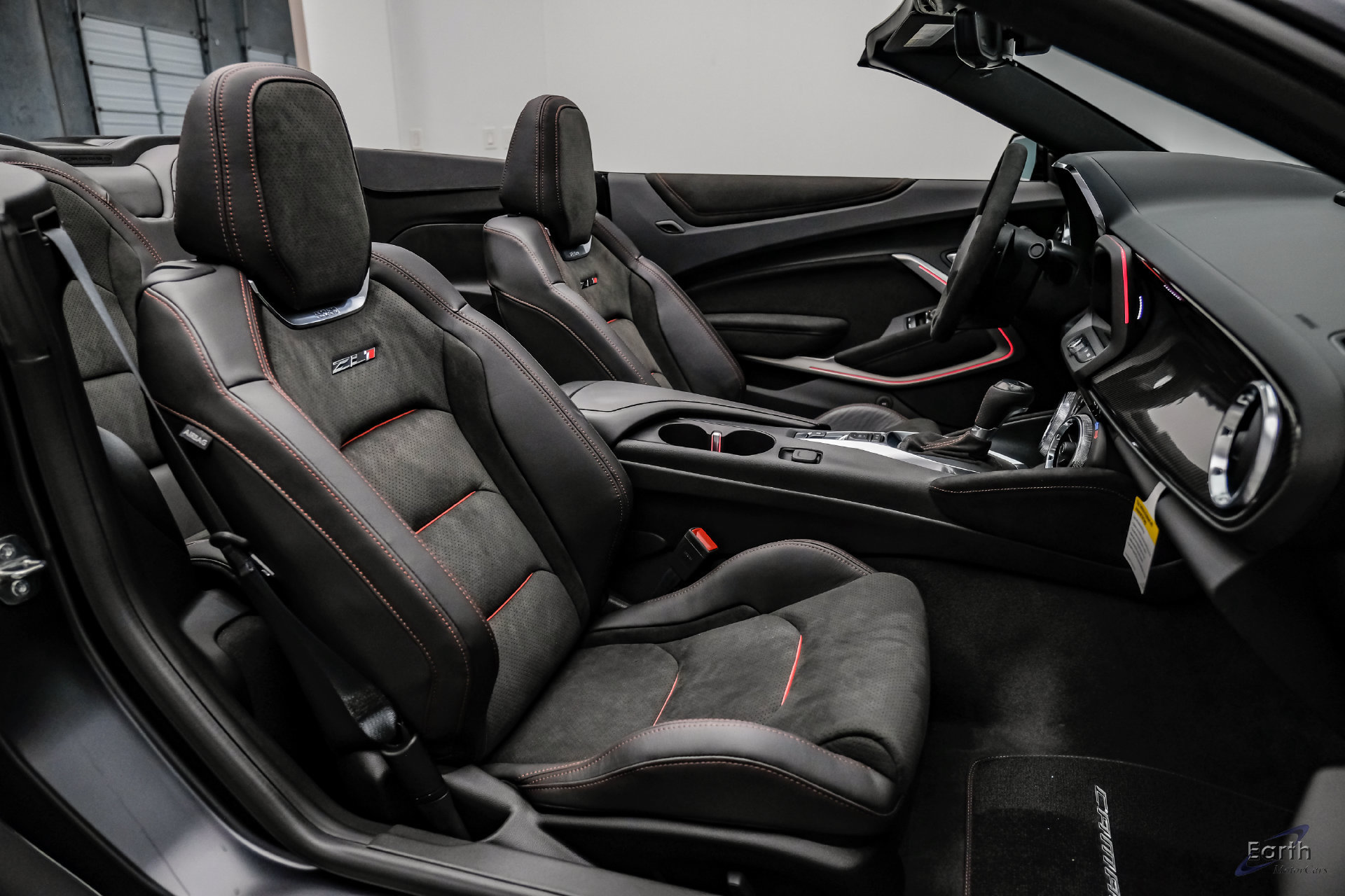 Used 2024 Chevrolet Camaro ZL1 RWD image 61