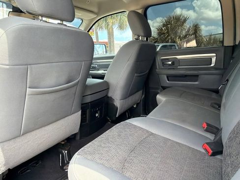 Used 2018 RAM 1500 Lone Star RWD image 13