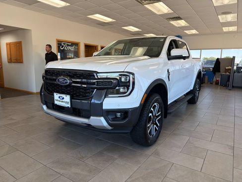 New 2025 Ford Ranger Lariat w/ Advanced Towing Package AWD/4WD image 9
