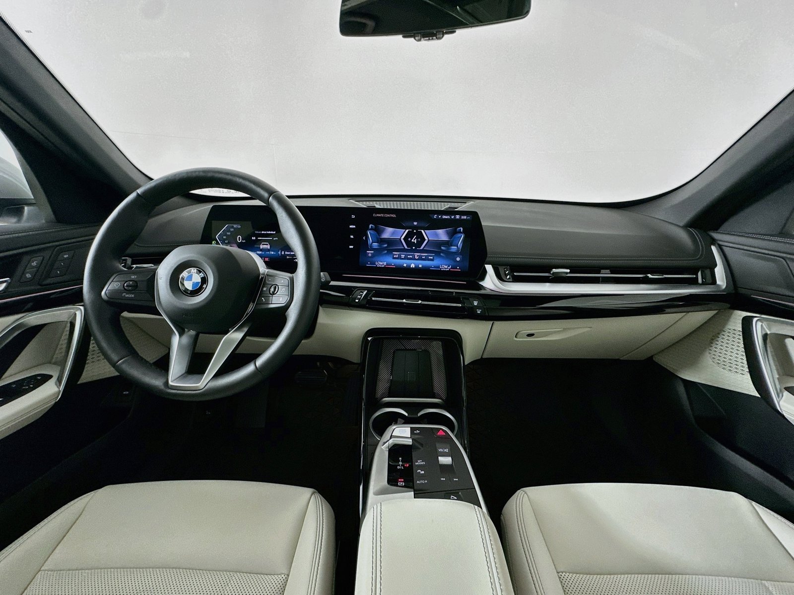 Used 2026 BMW X1 xDrive28i w/ Convenience Package AWD/4WD image 14