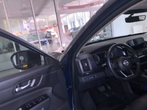 Certified 2023 Nissan Pathfinder SL AWD/4WD image 21