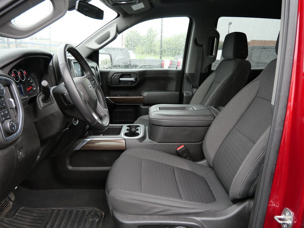 Used 2021 Chevrolet Silverado 1500 RST w/ Z71 Off-Road Package AWD/4WD image 14