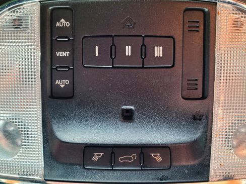 Used 2019 Dodge Durango R/T w/ Blacktop Package image 13