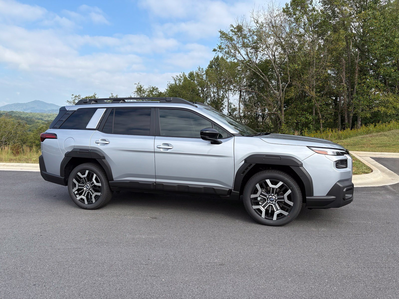 New 2026 Subaru Outback Touring XT AWD/4WD image 7