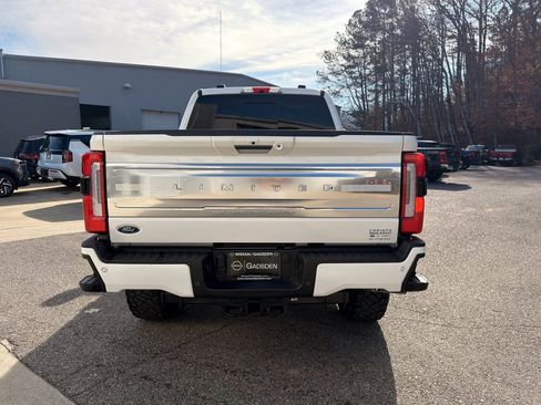 Used 2024 Ford F250 Limited w/ FX4 Off-Road Package image 4