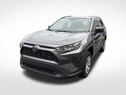 Used 2021 Toyota RAV4 LE AWD/4WD image 3