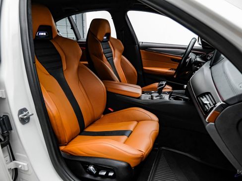 Used 2023 BMW M5 w/ Competition Package image 48