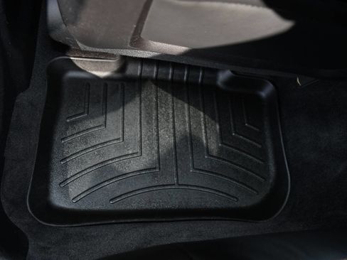 Used 2018 Chrysler 300 S w/ 300S Alloy Package image 18