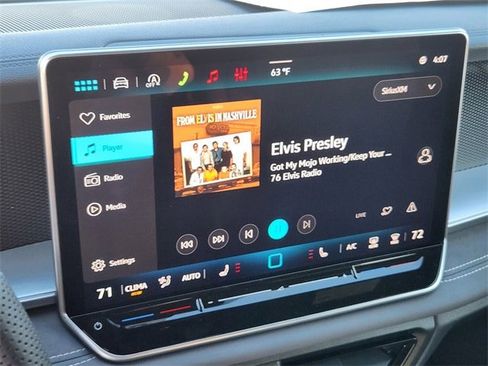 New 2026 Volkswagen Tiguan SE R-Line image 17