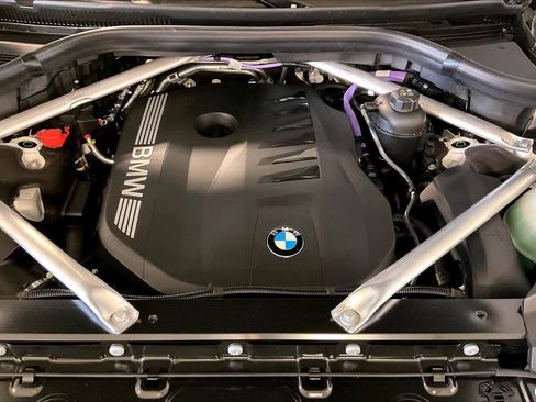 New 2026 BMW X7 xDrive40i image 17