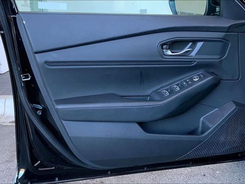 Used 2023 Honda Accord Sport image 22