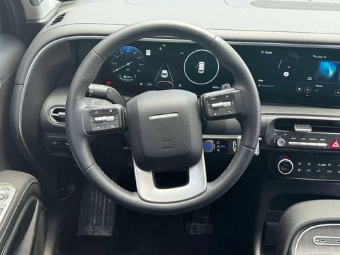 Certified 2026 Hyundai Palisade Limited AWD/4WD image 14