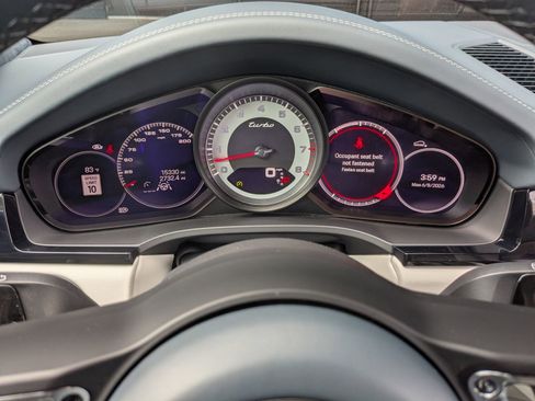 Certified 2023 Porsche Cayenne Turbo AWD/4WD image 16
