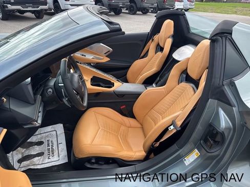 Used 2022 Chevrolet Corvette Stingray Preferred Conv w/ Z51 Performance Package RWD image 11