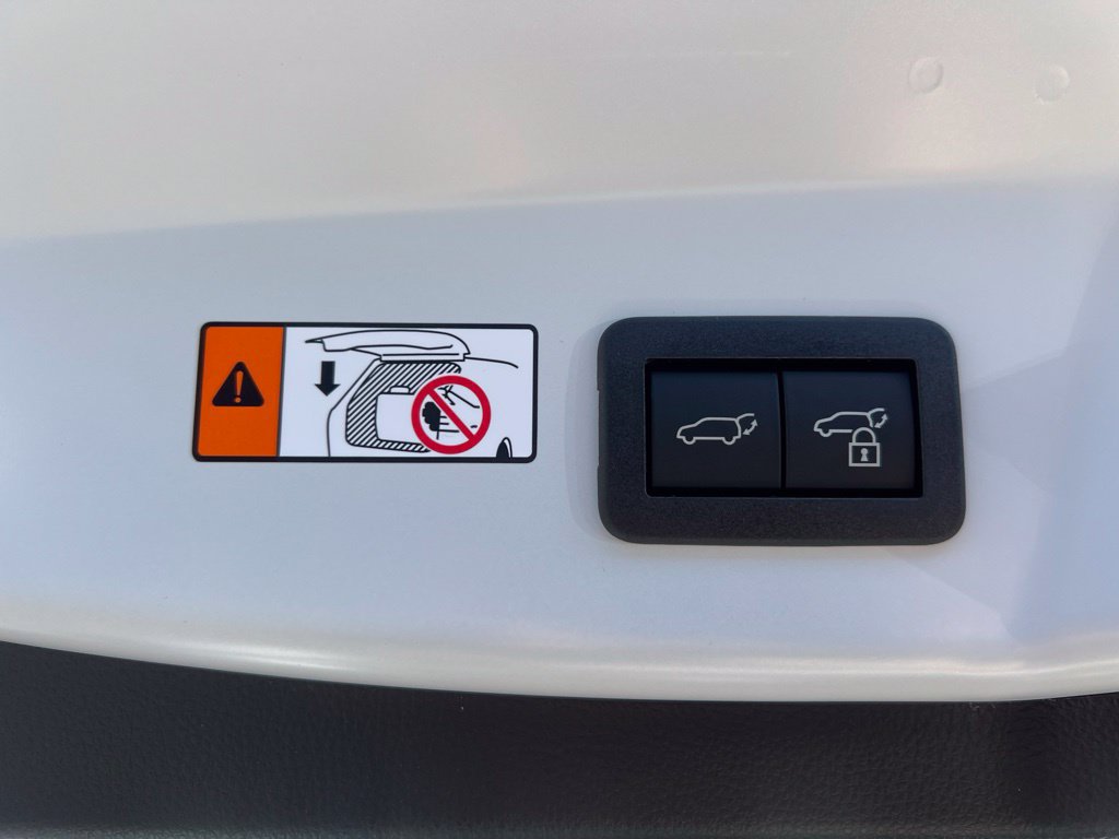 New 2027 Toyota Prius Limited AWD/4WD image 38