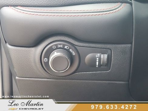Used 2024 Dodge Durango GT RWD image 22