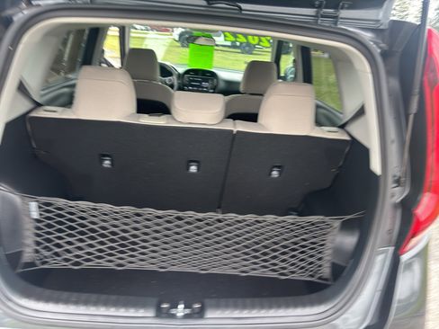 Certified 2022 Kia Soul LX image 19