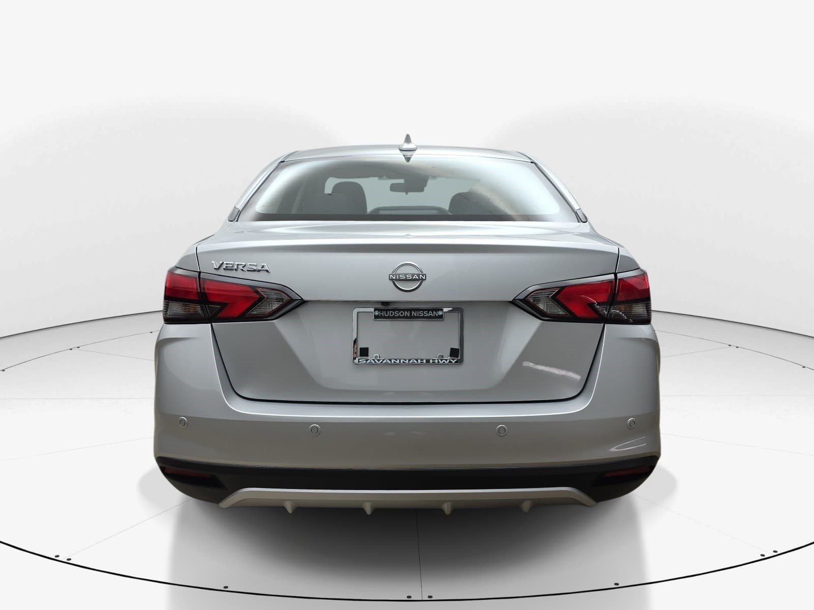 Used 2025 Nissan Versa SV w/ Trunk Package FWD image 5