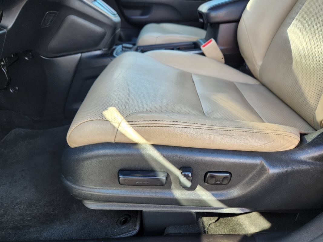 Used 2016 Honda CR-V EX-L image 27