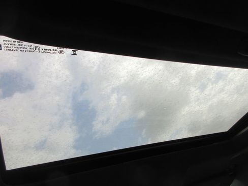 New 2026 GMC Sierra 1500 AT4 w/ AT4 Premium Package image 17