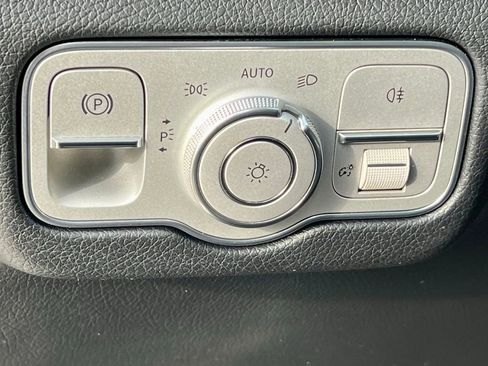 Certified 2022 Mercedes-Benz GLS 450 4MATIC image 46