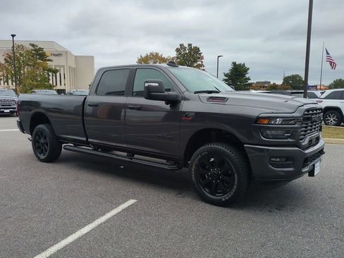 New 2026 RAM 2500 Big Horn AWD/4WD image 2