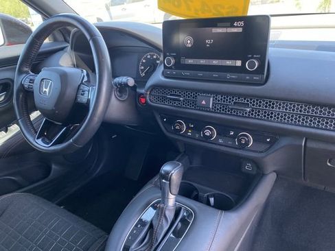 Certified 2024 Honda HR-V Sport image 9