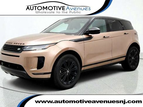 Used 2025 Land Rover Range Rover Evoque S AWD/4WD image 1