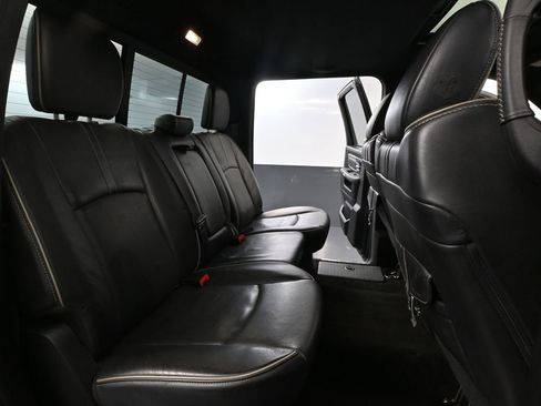 Used 2016 RAM 2500 Limited image 46