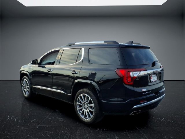 Used 2023 GMC Acadia Denali w/ Denali Ultimate Package AWD/4WD image 4