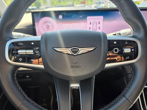 Used 2025 Genesis GV80 2.5T Standard AWD/4WD image 18