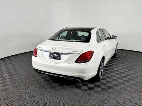 Used 2017 Mercedes-Benz C 300 4MATIC Sedan image 13