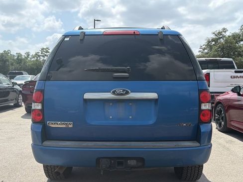 Used 2010 Ford Explorer XLT AWD/4WD image 4