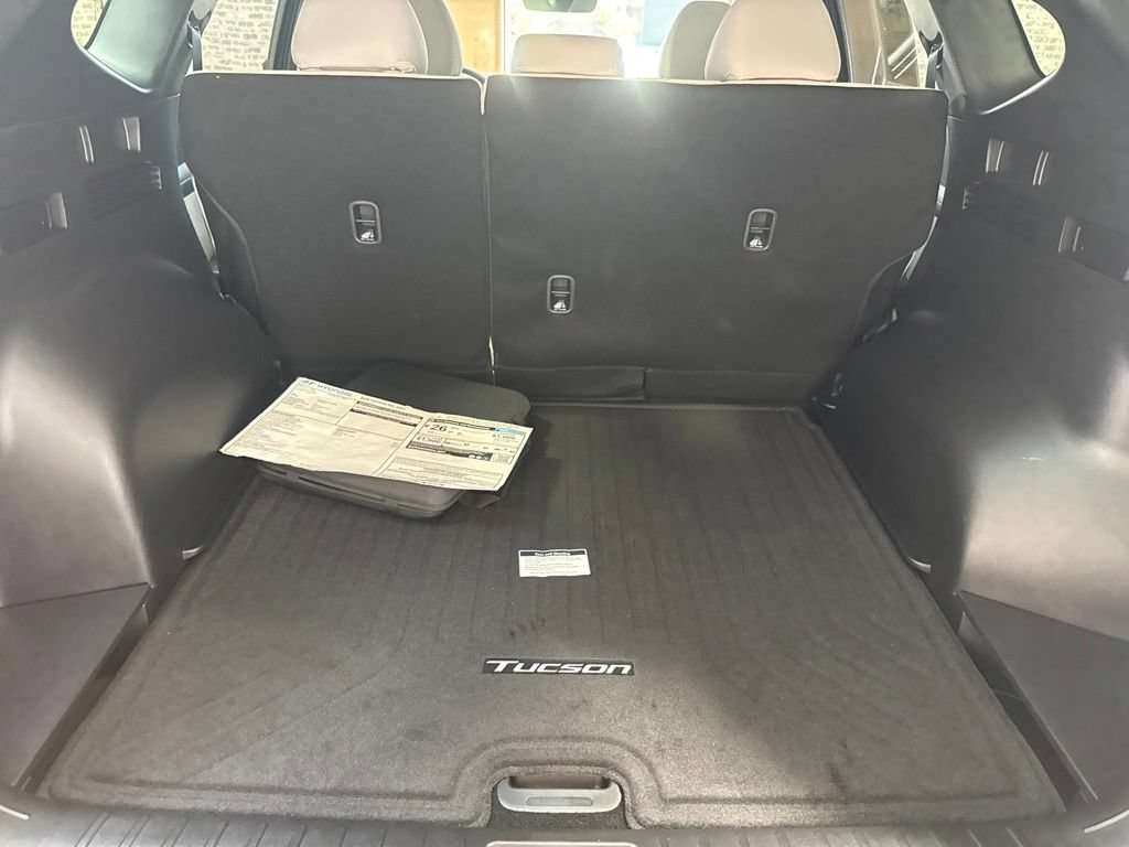 Used 2026 Hyundai Tucson SEL Plus AWD/4WD image 9