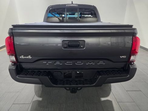 Used 2023 Toyota Tacoma SR AWD/4WD image 4