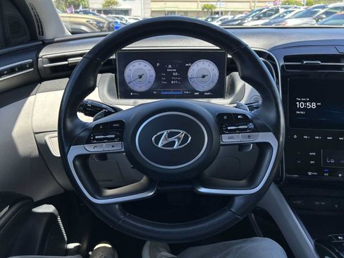 Used 2024 Hyundai Tucson Limited FWD image 11