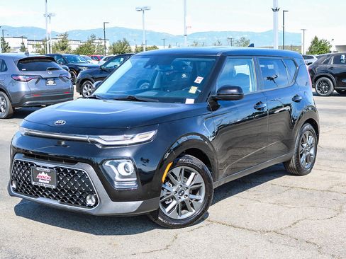 Used 2020 Kia Soul EX image 1