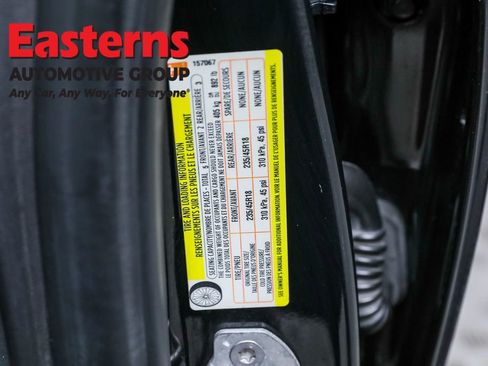 Used 2018 Tesla Model 3 Long Range image 33