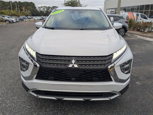 Used 2024 Mitsubishi Eclipse Cross SE image 9