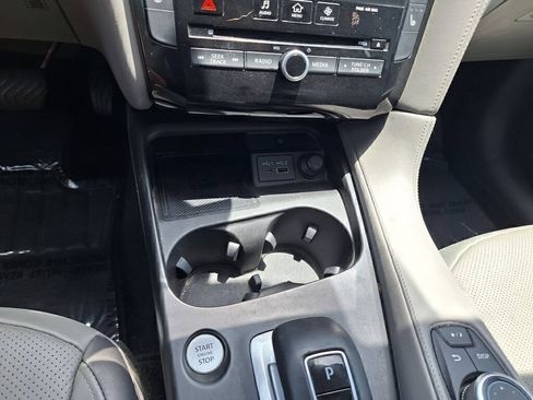 Used 2023 INFINITI QX50 Luxe FWD image 16