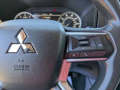 Used 2022 Mitsubishi Outlander ES AWD/4WD image 50