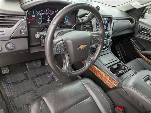 Used 2017 Chevrolet Tahoe Premier AWD/4WD image 10